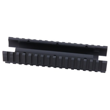 Ergo Grip Forend Mossberg 500 - -590 Tri-rail Short Length Blk